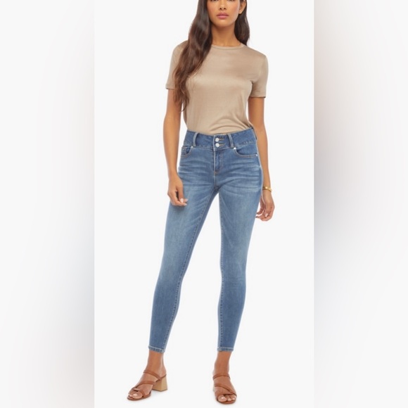 💖 JustFab High Rise Booty Lifter Skinny Jeans Size 30 - Picture 1 of 13